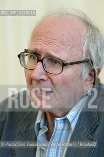 British writer Nicholas Mosley, author of Inventing God and Hopeful Monsters, which won the 1990 Whitbread Prize, here at the Edinburgh International Book Festival 2003..                                             .copyright©Pascal Saez.Pascal Saez/Writer Pictures/Rosebud2