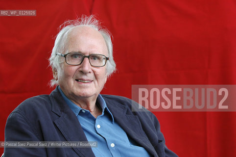 British writer Nicholas Mosley, author of Inventing God and Hopeful Monsters, which won the 1990 Whitbread Prize, here at the Edinburgh International Book Festival 2005..                                             .copyright©Pascal Saez.Pascal Saez/Writer Pictures/Rosebud2