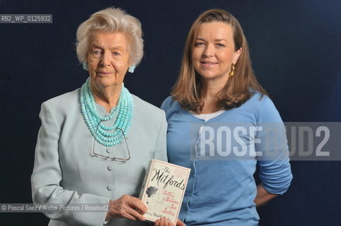 Charlotte Mosley and Deborah Devonshire at The Edinburgh International Book Festival 2008..Copyright©Pascal Saez/Writer Pictures/Rosebud2