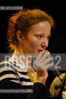 Belgian Poet Vincent Tholomé and Maja Jantar perform together during the Booklegs Fi©Writer Pictures/Rosebud2