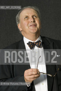 Alexander McCall Smith Crime Writer CREDIT Geraint Lewis
©Writer Pictures/Rosebud2