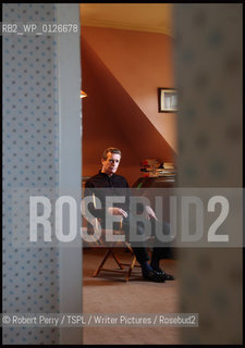 William McIlvanney, pictured in his Glasgow home. ..copyright©Robert Perry/TSPL/Writer Pictures/Rosebud2