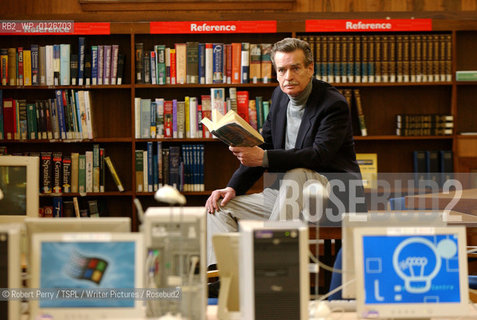 Writer William McIlvanney in the public library in Sinclair Street, Glasgow. ..copyright©Robert Perry/TSPL/Writer Pictures/Rosebud2