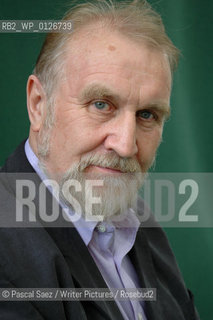 British historian and writer Frank McLynn, author of Lionheart and Lackland, at the Edinburgh International Book Festival 2007. ..Copyright©Pascal Saez/Writer Pictures/Rosebud2