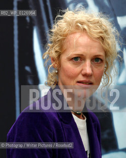 Author FIONA DUNSCOMBE..©Photograp/Writer Pictures/Rosebud2