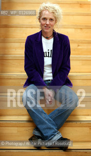 Author FIONA DUNSCOMBE..©Photograp/Writer Pictures/Rosebud2