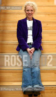 Author FIONA DUNSCOMBE..©Photograp/Writer Pictures/Rosebud2