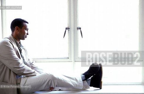 Rageh Omaar BBC corres©Writer Pictures/Rosebud2