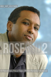 Somali-born british BBC Correspondent and writer Rageh Omaar, who became famous with his daily coverage of the war in Iraq, at the Edinburgh International Book Festival 2005..Copyright©Pascal Saez.Pascal Saez/Writer Pictures/Rosebud2