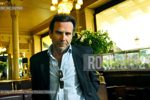 Image ID:  .Christian Oster Author of - Sur la dune, Les editions de minuit.at Les deux Magots, Paris..©Copyrigh©t Edouard Smekens/Writer Pictures/Rosebud2