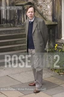 STAnza poetry festival 2010. Dennis ODriscoll in St Marys Quad in St Andrews...copyright©Dan Phillips/Writer Pictures/Rosebud2