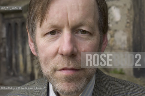 STAnza poetry festival 2010. Dennis ODriscoll in St Marys Quad in St Andrews...copyright©Dan Phillips/Writer Pictures/Rosebud2
