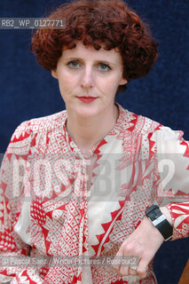 Writer Maggie OFarrell, author of The Vanishing act of Esme Lennox at the Edinburgh International Book Festival...Copyright©Pascal Saez/Writer Pictures/Rosebud2