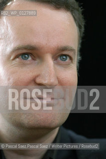 Scottish writer, critic, commentator and thinker Andrew OHagan, author of novels such as The Missing, at the Edinburgh International Book Festival 2004.                ..Copyright©Pascal Saez.Pascal Saez/Writer Pictures/Rosebud2