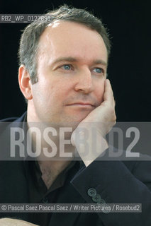 Scottish writer, critic, commentator and thinker Andrew OHagan, author of novels such as The Missing, at the Edinburgh International Book Festival 2004.                ..Copyright©Pascal Saez.Pascal Saez/Writer Pictures/Rosebud2