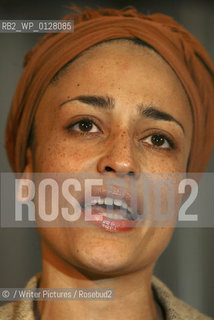 Zadie Smith at the Orange Prize for Fiction 2006...Copyright©/Writer Pictures/Rosebud2