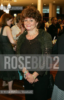 OLYMPUS DIGITAL CAMERA
©Writer Pictures/Rosebud2