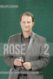 American writer and commentator George Packer, author of The Assassins Gate: America in Iraq at the Edinburgh International Book Festival...Copyright©Pascal Saez/Writer Pictures/Rosebud2