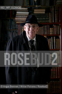 Ian Paisley at the Wigtown Book Festival, 2007.copyright©Angus Bremner/Writer Pictures/Rosebud2