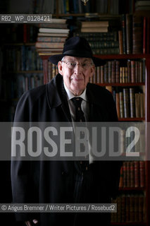 Ian Paisley at the Wigtown Book Festival, 2007.copyright©Angus Bremner/Writer Pictures/Rosebud2