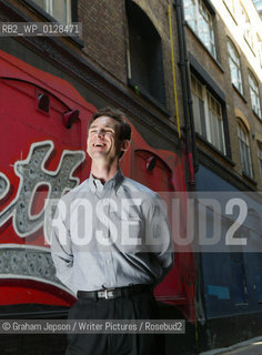 Chuck Palahniuk, Bestselling US author..Copyright©Graham Jepson/Writer Pictures/Rosebud2