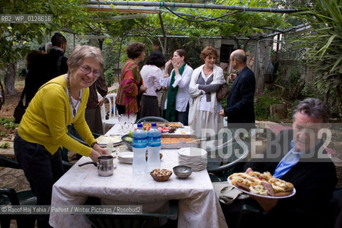 Palestine Festival of Literature 2009..Michael Palin enjoys the food and hospitality of Islahs garden in Israel....Copyright©Raoof Haj Yahia/Palfest/Writer Pictures/Rosebud2