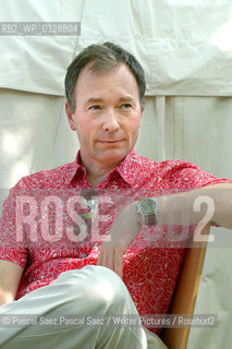 British writer Tony Parsons, author of Man and Boy.at the Edinburgh International Book Festival 2004..Copyright©Pascal Saez.Pascal Saez/Writer Pictures/Rosebud2