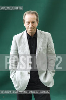 Bill Paterson, Scottish actor. He has written his memoirs,  Tales From The Back Green about growing up in Glasgows East End in the 1950s..Copyright©Geraint Lewis/Writer Pictures/Rosebud2