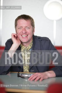 Glen Patterson at the Wigtown Book Festival, 2007.copyright©Angus Bremner/Writer Pictures/Rosebud2