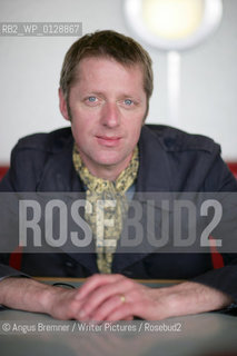 Glen Patterson at the Wigtown Book Festival, 2007.copyright©Angus Bremner/Writer Pictures/Rosebud2