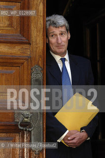 Jeremy Paxman at the Edinburgh International Television Festival, McEwan Hall, Edinburgh University, 24/08/07..©./Writer Pictures/Rosebud2