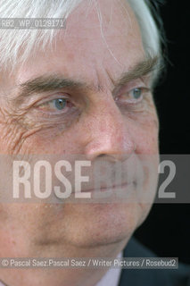 British writer and scientist Professor Hugh Pennington at the Edinburgh International Book Festival 2004...Copyright©Pascal Saez.Pascal Saez/Writer Pictures/Rosebud2
