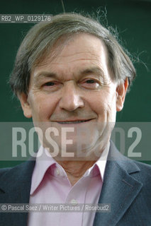 British writer and scientist Roger Penrose, author of The Road To Reality: A Complete Guide To The Laws Of The Universe at the Edinburgh International Book Festival...Copyright©Pascal Saez/Writer Pictures/Rosebud2