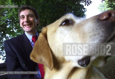 Writer Clare Pettitt, author of Dr Livingstone, I presume?, at the Edinburgh International Book Festival 2007. ..Copyright©Pascal Saez/Writer Pictures/Rosebud2