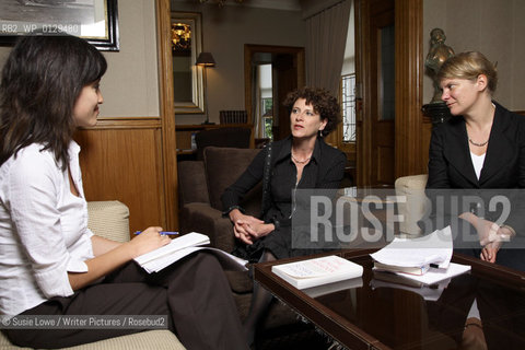 Canadian Psychologist, Writer and Journalist Susan Pinker photographed at Channings Hotel Edinburgh to accompany an interview by Katya Timms and Samiha Shafy for Der Spiegel, Germany .31/08/2008..Copyright©Susie Lowe/Writer Pictures/Rosebud2