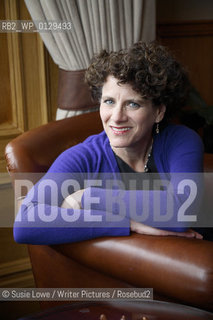 Canadian Psychologist, Writer and Journalist Susan Pinker photographed at Channings Hotel Edinburgh to accompany an interview by Katya Timms and Samiha Shafy for Der Spiegel, Germany .31/08/2008..Copyright©Susie Lowe/Writer Pictures/Rosebud2