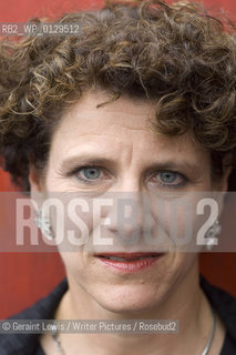 Susan Pinker..Copyright©Geraint Lewis/Writer Pictures/Rosebud2