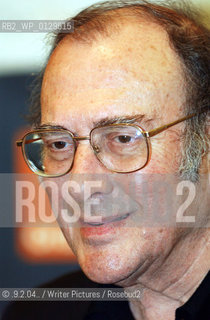 DTJT..©.9.2.04../Writer Pictures/Rosebud2