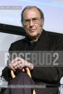 Nobel Prize-winning playwright and poet Harold Pinter at the Edinburgh International Book Festival...Copyright©Pascal Saez/Writer Pictures/Rosebud2