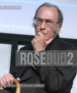 Nobel Prize-winning playwright and poet Harold Pinter at the Edinburgh International Book Festival...Copyright©Pascal Saez/Writer Pictures/Rosebud2