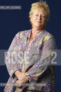 Linda Polman, Dutch journalist and writer, at the 2010 Edinburgh International Book Festival August 29, 2010...Copyright©Geraint Lewis/Writer Pictures/Rosebud2
