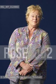 Linda Polman, Dutch journalist and writer, at the 2010 Edinburgh International Book Festival August 29, 2010...Copyright©Geraint Lewis/Writer Pictures/Rosebud2