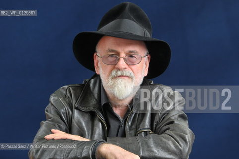 Terry Pratchett at The Edinburgh International Book Festival 2008..Copyright©Pascal Saez/Writer Pictures/Rosebud2
