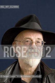 Terry Pratchett..Copyright©Geraint Lewis/Writer Pictures/Rosebud2