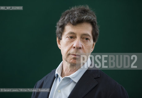 Richard Price, Novelist and oscar nominated writer of The Colour of Money, Clockers and episode writer for Television show The Wire at The Edinburgh International Book Festival 2009 ..Copyright©Geraint Lewis/Writer Pictures/Rosebud2