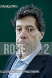 Richard Price, Novelist and oscar nominated writer of The Colour of Money, Clockers and episode writer for Television show The Wire at The Edinburgh International Book Festival 2009 ..Copyright©Geraint Lewis/Writer Pictures/Rosebud2