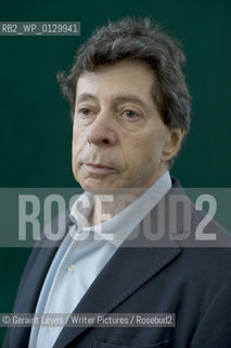 Richard Price, Novelist and oscar nominated writer of The Colour of Money, Clockers and episode writer for Television show The Wire at The Edinburgh International Book Festival 2009 ..Copyright©Geraint Lewis/Writer Pictures/Rosebud2