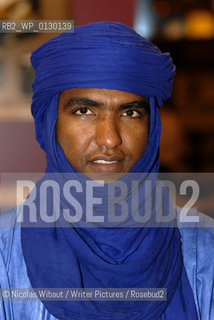 Image ID:  ..Paris Bookfair 2007 .Writer of Ya pas dembouteillage dans le desert!:Chroniques dun Touareg en France.Copyright©Nicolas Wibaut/Writer Pictures/Rosebud2