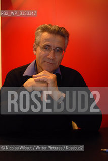Image ID:  ..Paris Bookfair 2007 .Writer of Le Bonheur, désespérément; LAmour, la solitude  .Copyright©Nicolas Wibaut/Writer Pictures/Rosebud2