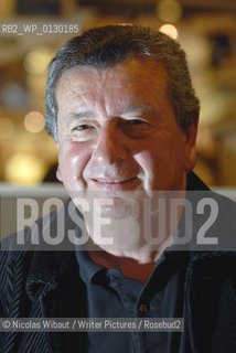 Image ID:  ..Paris Bookfair 2007 .Writer of Adolescence : les années violence; Mourir à 10 ans; Colère et passions à Doëlan     .Copyright©Nicolas Wibaut/Writer Pictures/Rosebud2